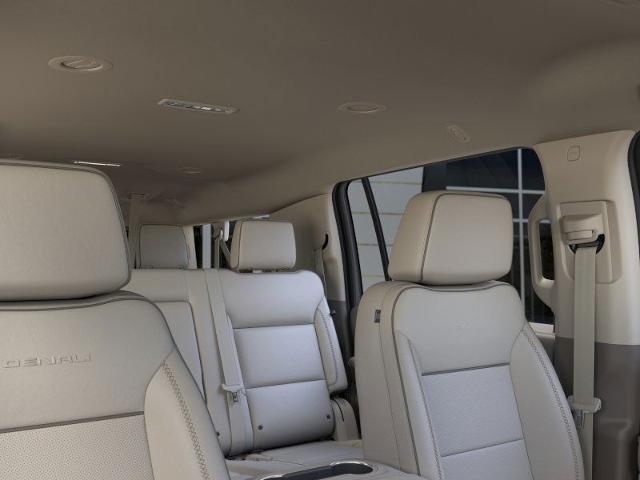 2025 GMC Yukon XL Vehicle Photo in GREEN BAY, WI 54303-3330