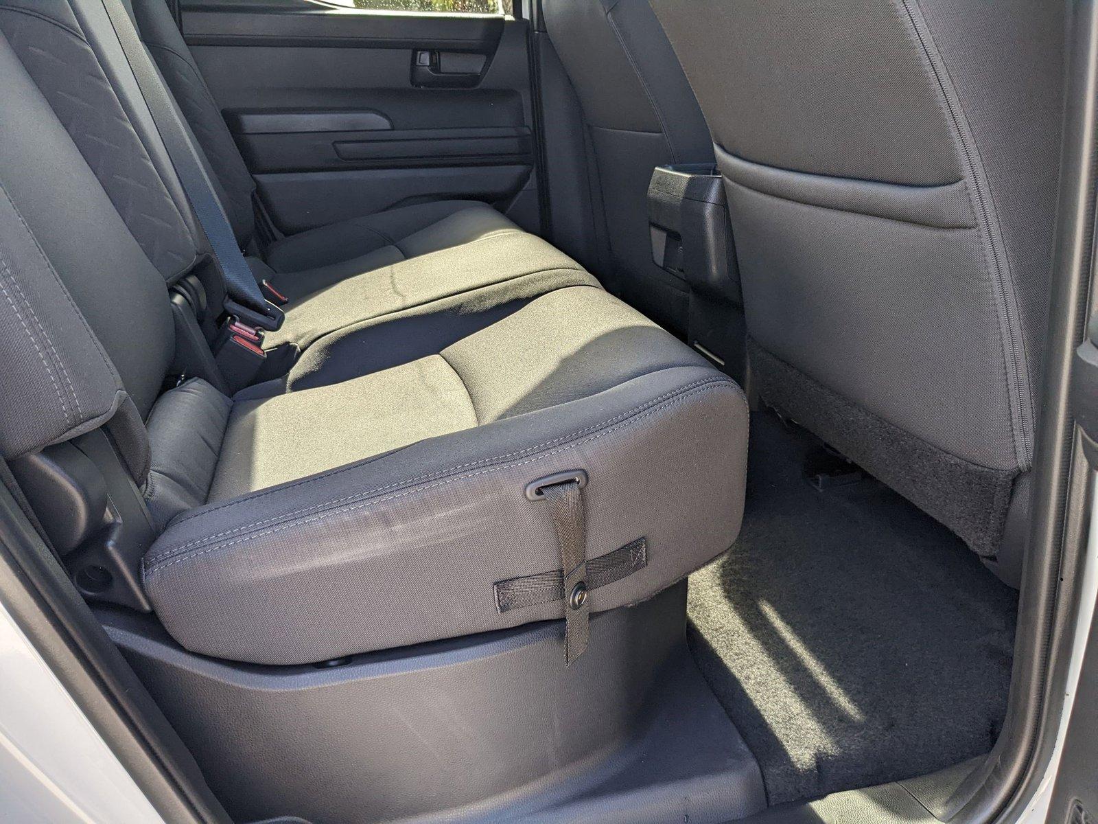 2024 Toyota Tacoma 2WD Vehicle Photo in Davie, FL 33331