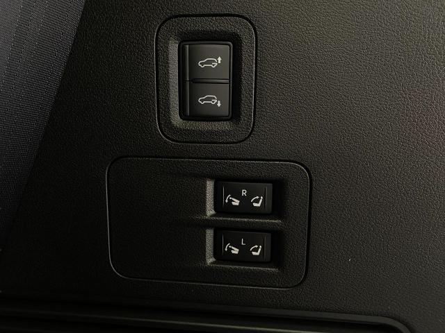 2025 INFINITI QX80 Vehicle Photo in Appleton, WI 54913