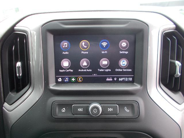 2021 Chevrolet Silverado 1500 Vehicle Photo in LOWELL, MA 01852-4336