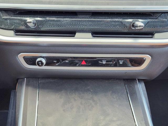 2023 BMW X7 xDrive40i Vehicle Photo in PLANO, TX 75024
