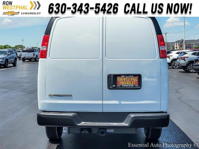 2025 Chevrolet Express Cargo 2500 Vehicle Photo in AURORA, IL 60503-9326