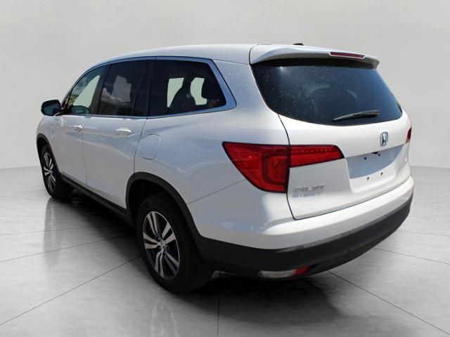 2018 Honda Pilot Vehicle Photo in Green Bay, WI 54304