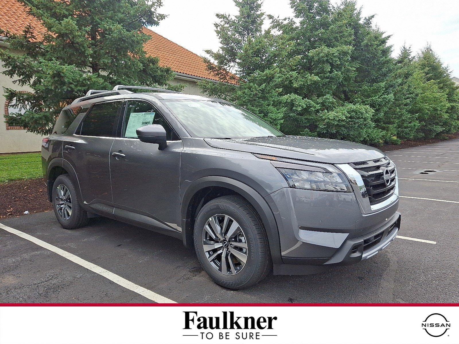 2025 Nissan Pathfinder Vehicle Photo in Harrisburg, PA 17111-1033