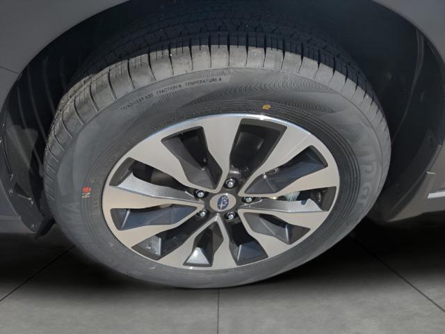2025 Subaru Outback Vehicle Photo in Green Bay, WI 54304