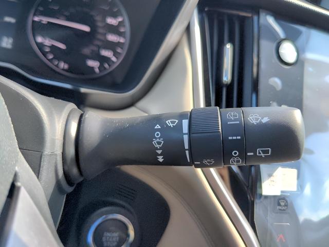2025 Subaru Outback Vehicle Photo in Green Bay, WI 54304