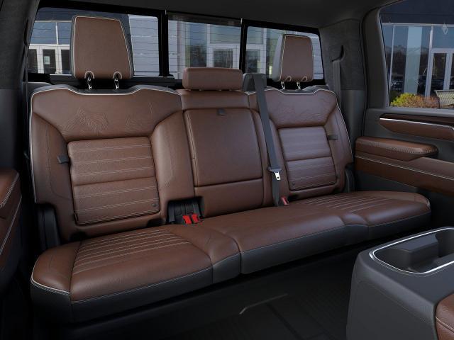 2025 GMC Sierra 2500 HD Vehicle Photo in DANBURY, CT 06810-5034