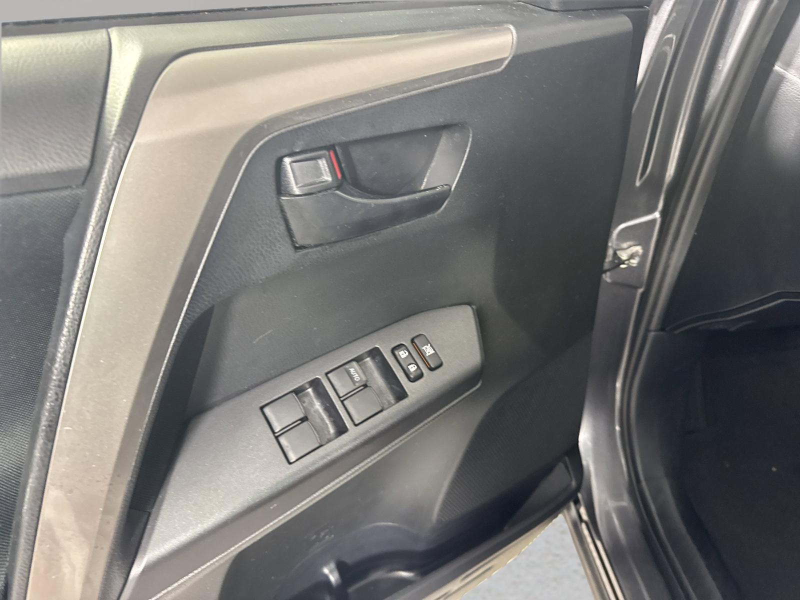 2017 Toyota RAV4 Vehicle Photo in Georgetown, TX 78626