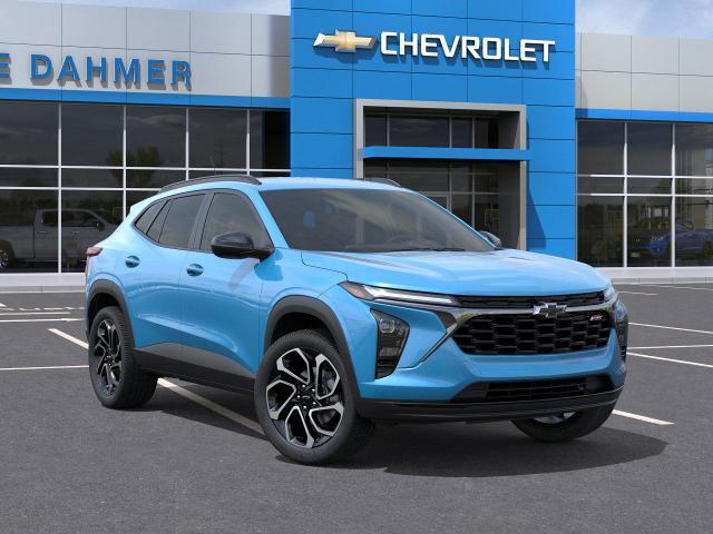 2025 Chevrolet Trax Vehicle Photo in TOPEKA, KS 66609-0000