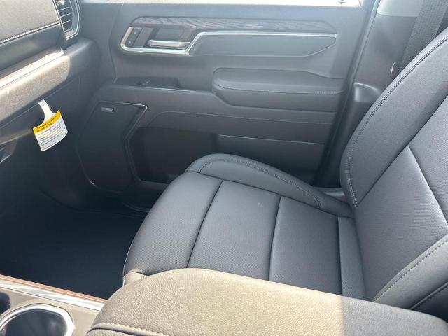2025 GMC Sierra 3500 HD Vehicle Photo in COLUMBIA, MO 65203-3903