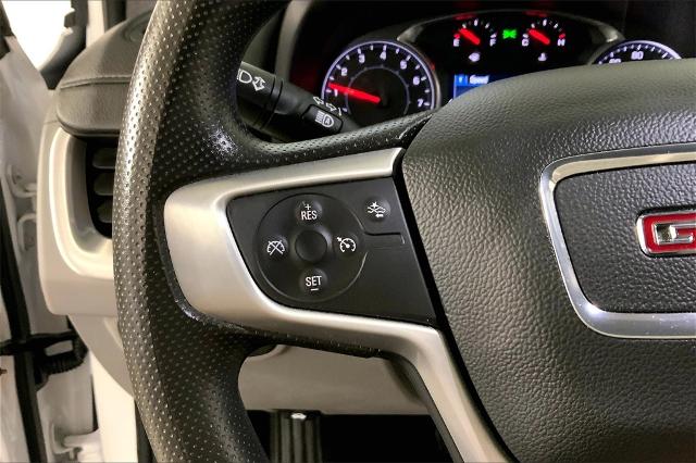 2024 GMC Terrain Vehicle Photo in Lees Summit, MO 64086
