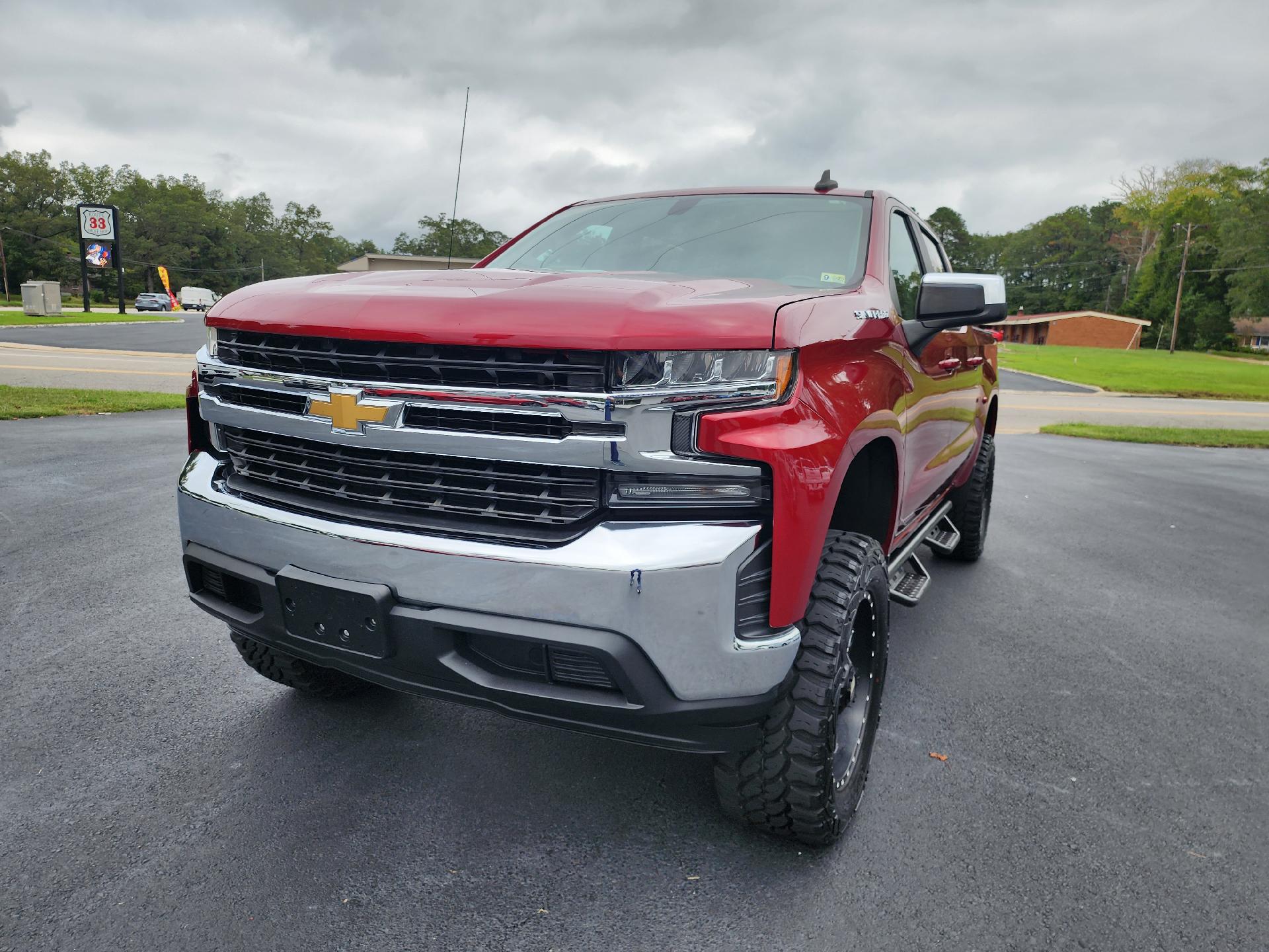 Used 2020 Chevrolet Silverado 1500 LT with VIN 3GCPWCED4LG217223 for sale in West Point, VA