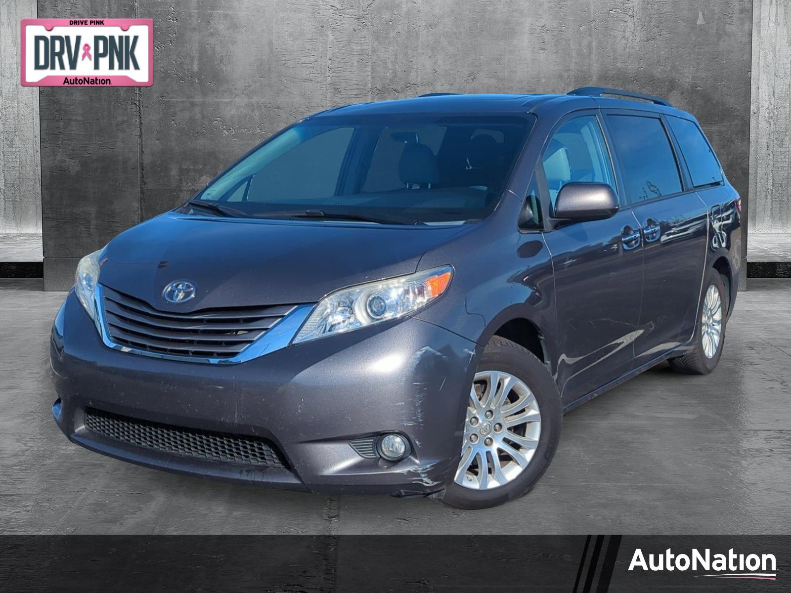 2015 Toyota Sienna Vehicle Photo in Memphis, TN 38128