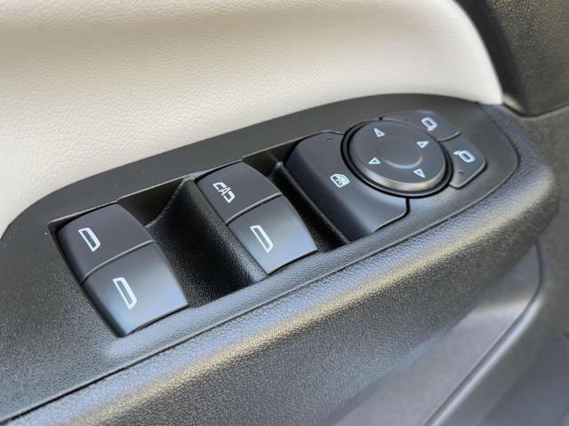 2022 Chevrolet Equinox Vehicle Photo in SAINT JAMES, NY 11780-3219