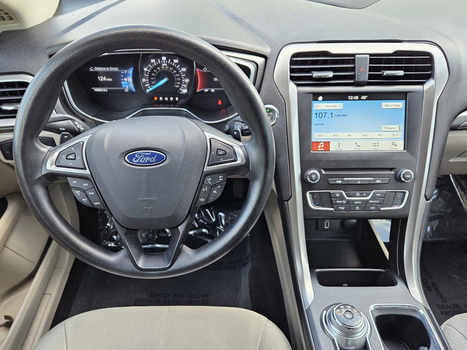 2017 Ford Fusion Vehicle Photo in FORT WORTH, TX 76132