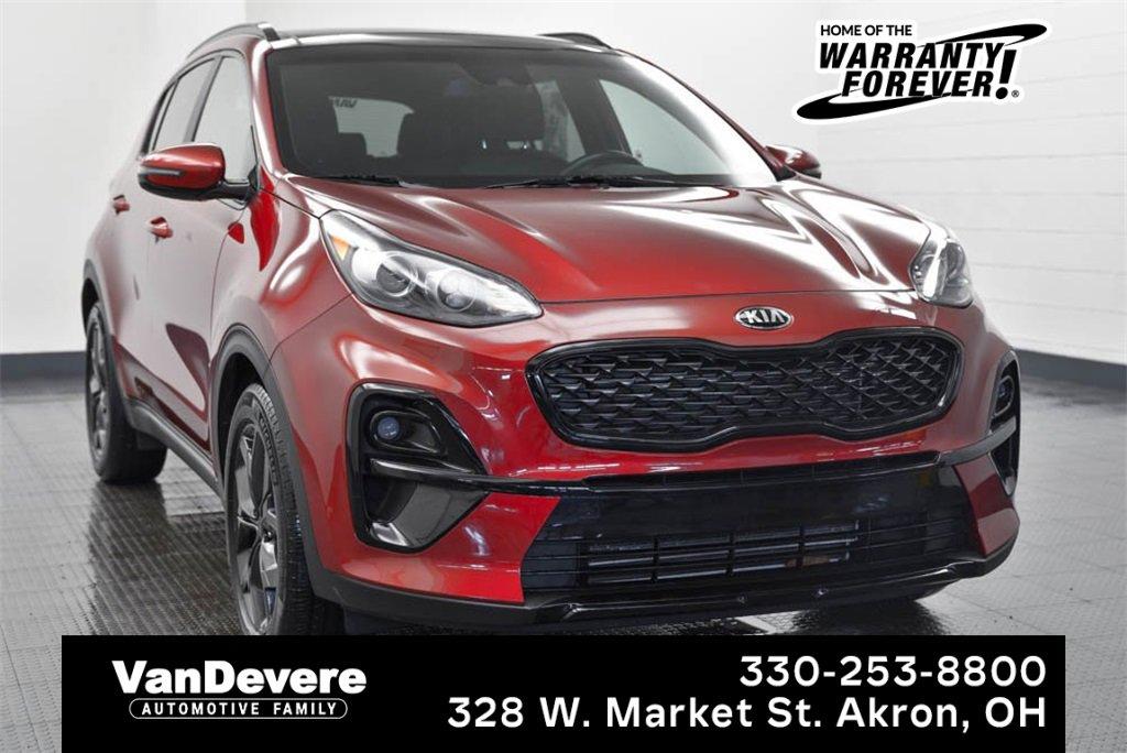 2022 Kia Sportage Vehicle Photo in AKRON, OH 44303-2185