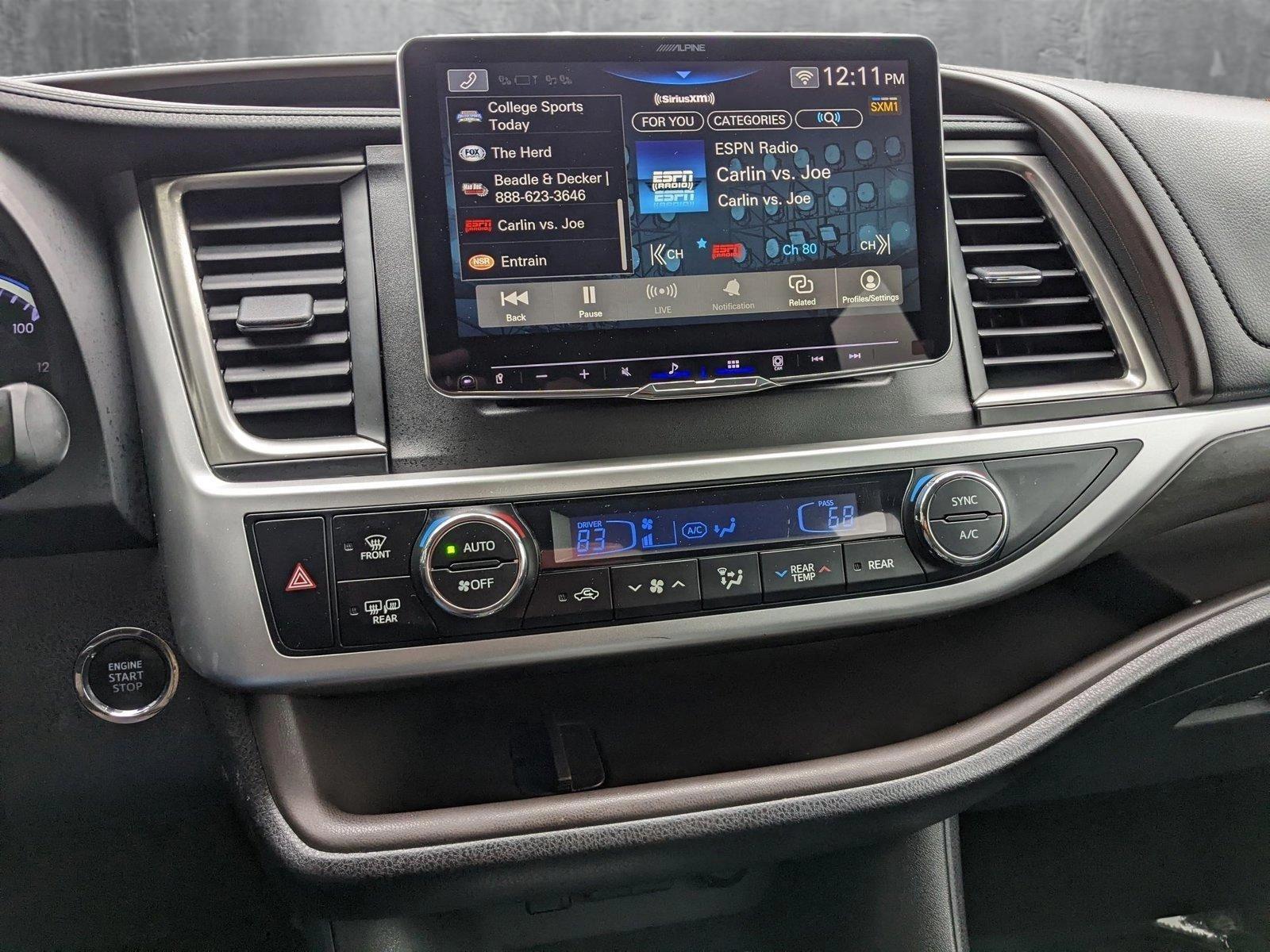 2019 Toyota Highlander Vehicle Photo in Jacksonville, FL 32244