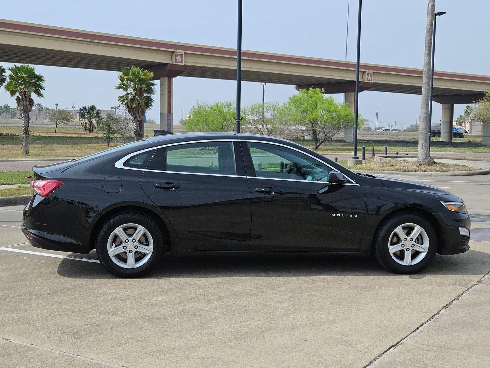 2022 Chevrolet Malibu Vehicle Photo in CORPUS CHRISTI, TX 78416-1100