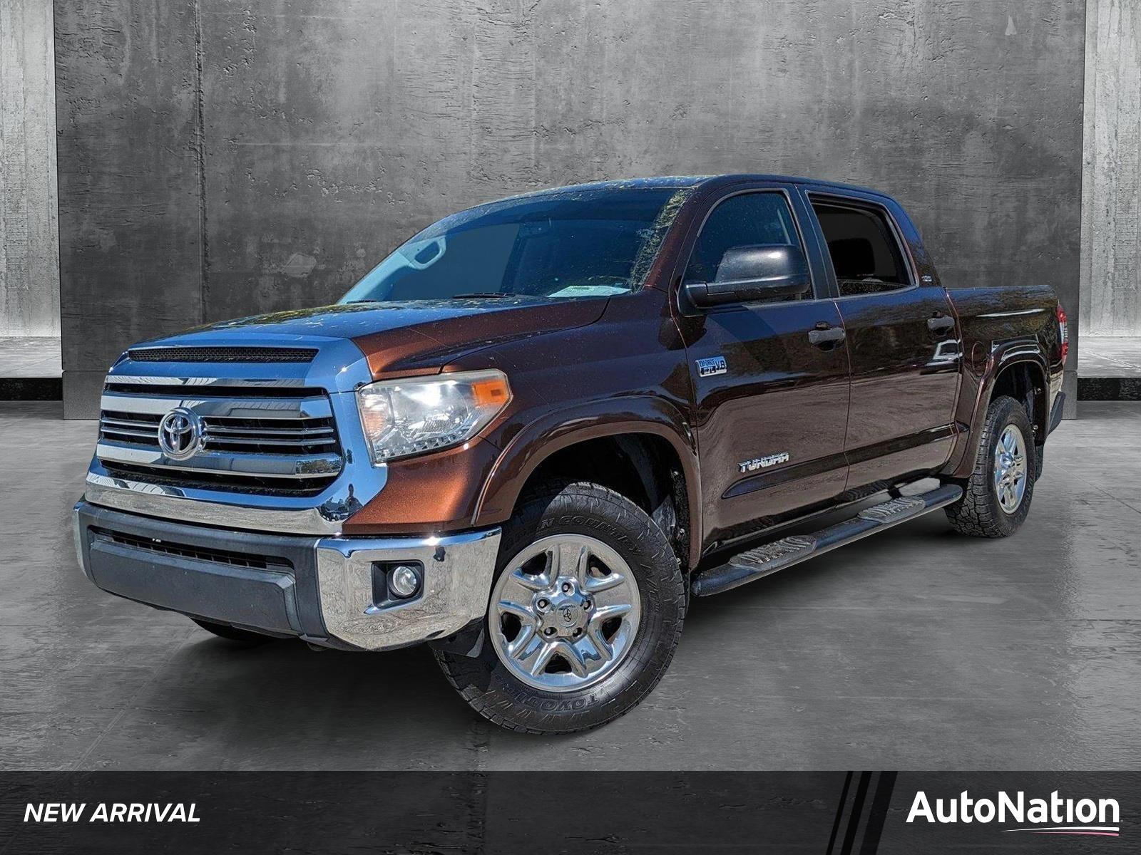 2017 Toyota Tundra 4WD Vehicle Photo in Jacksonville, FL 32244