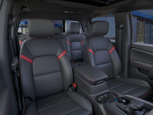 2025 Chevrolet Colorado Vehicle Photo in DANBURY, CT 06810-5034