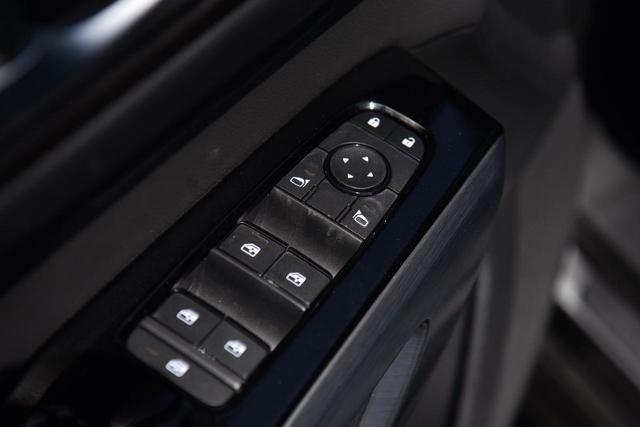 2025 Nissan Pathfinder Vehicle Photo in Ballwin, MO 63011