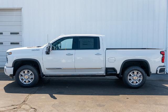 2025 Chevrolet Silverado 2500 HD Vehicle Photo in PLYMOUTH, MA 02360-4801