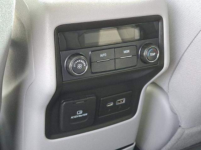 2022 GMC Acadia Vehicle Photo in TREVOSE, PA 19053-4984