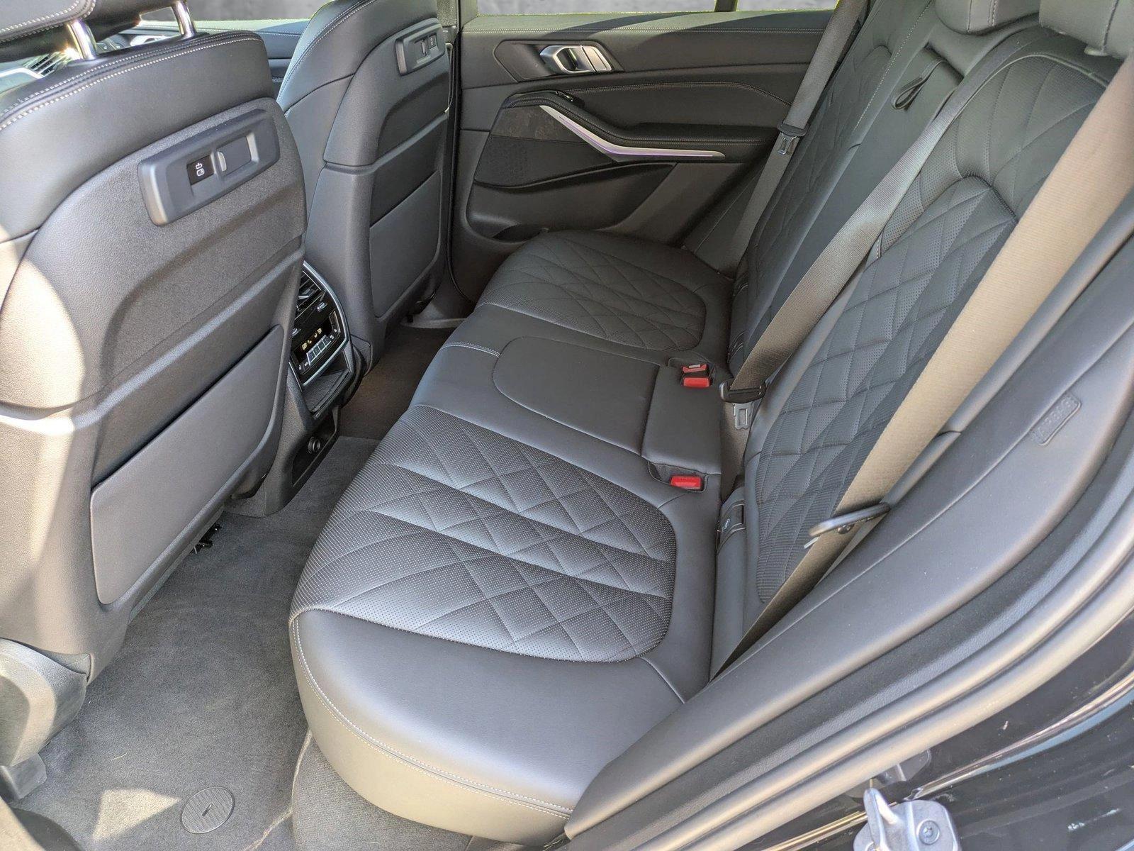 2023 BMW X5 xDrive45e Vehicle Photo in Sarasota, FL 34231