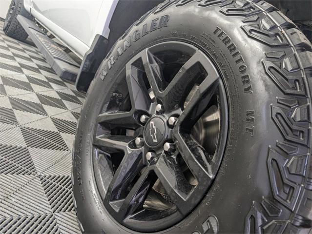 2023 Chevrolet Silverado 1500 Vehicle Photo in ENGLEWOOD, CO 80113-6708