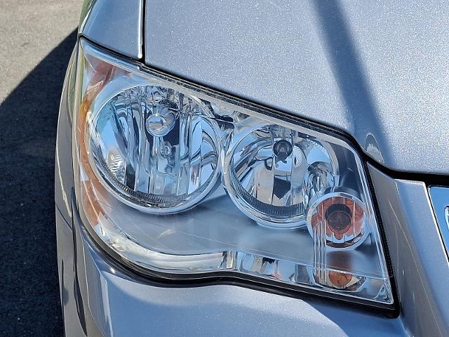 2015 Chrysler Town & Country Vehicle Photo in TREVOSE, PA 19053-4984