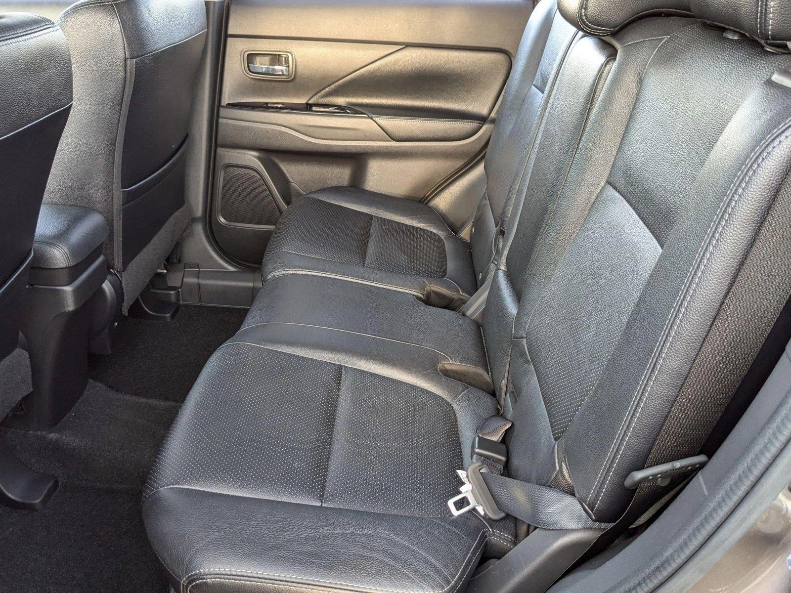 2017 Mitsubishi Outlander Vehicle Photo in MIAMI, FL 33134-2699
