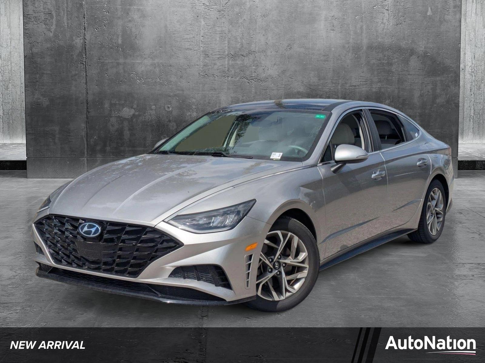 2021 Hyundai SONATA Vehicle Photo in Sarasota, FL 34231