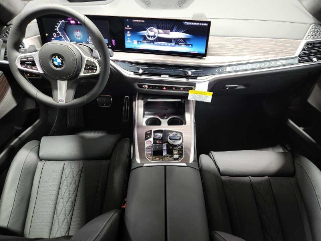 2025 BMW X7 xDrive40i Vehicle Photo in GRAPEVINE, TX 76051