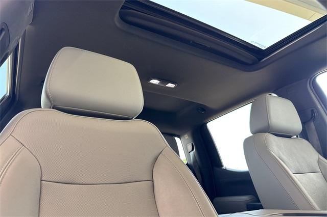 2019 Chevrolet Silverado 1500 Vehicle Photo in ELK GROVE, CA 95757-8703