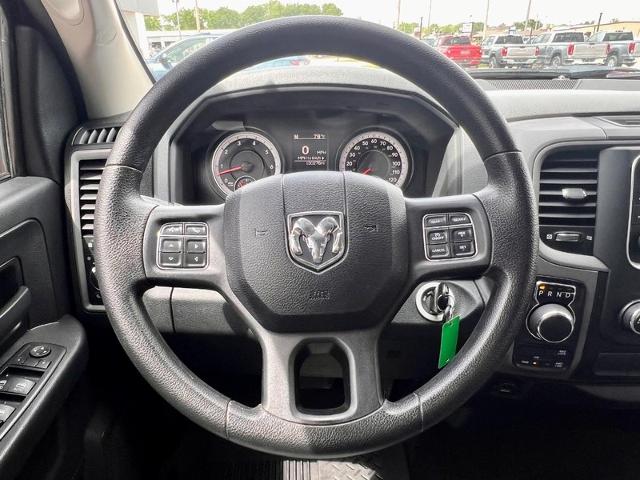 2015 Ram 1500 Vehicle Photo in EFFINGHAM, IL 62401-2832