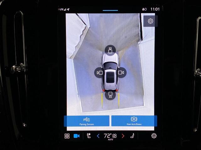2025 Volvo XC40 Vehicle Photo in Appleton, WI 54913