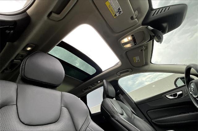 2023 Volvo XC60 Vehicle Photo in Grapevine, TX 76051