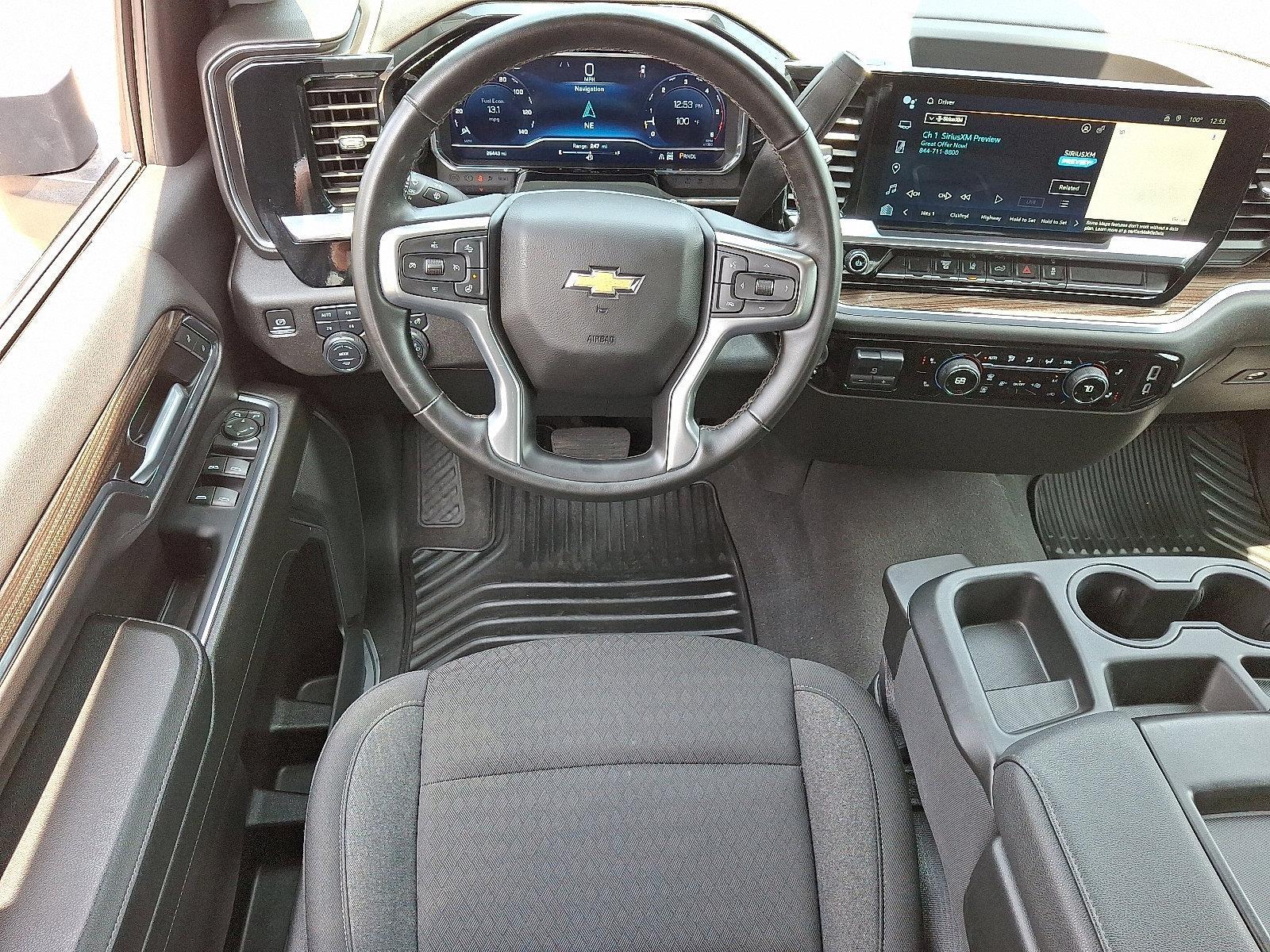 2024 Chevrolet Silverado 3500 HD Vehicle Photo in BETHLEHEM, PA 18017-9401