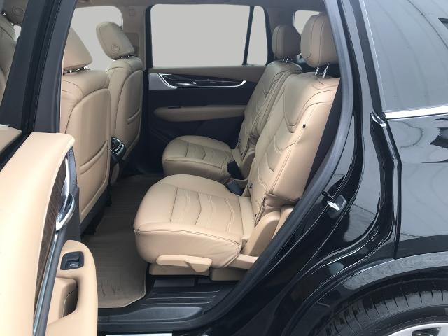 2023 Cadillac XT6 Vehicle Photo in GREEN BAY, WI 54303-3330