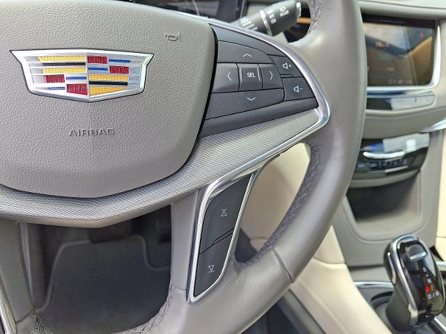 2022 Cadillac XT5 Vehicle Photo in TREVOSE, PA 19053-4984