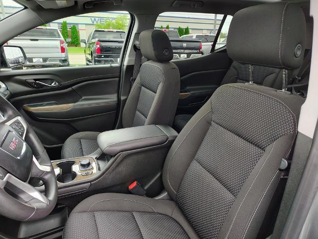 2023 GMC Acadia Vehicle Photo in GREEN BAY, WI 54304-5303