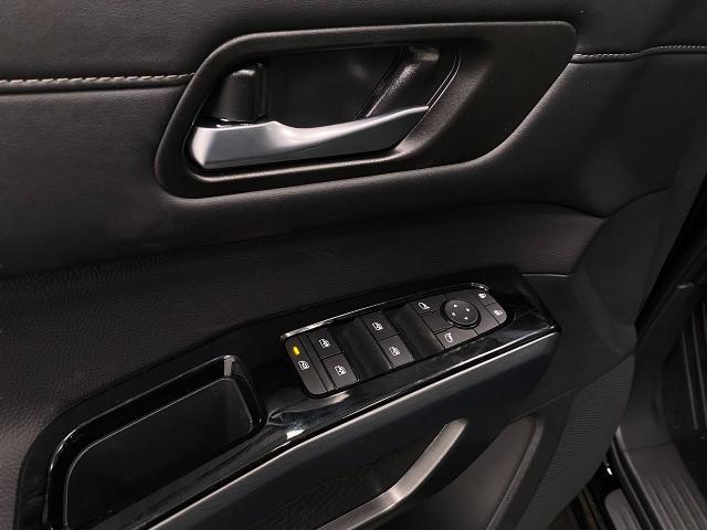 2025 Nissan Pathfinder Vehicle Photo in Appleton, WI 54913