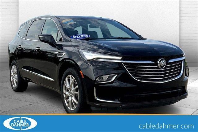 2023 Buick Enclave Vehicle Photo in TOPEKA, KS 66609-0000