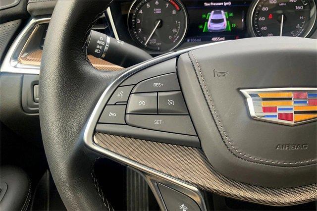 2024 Cadillac XT5 Vehicle Photo in KANSAS CITY, MO 64114-4545