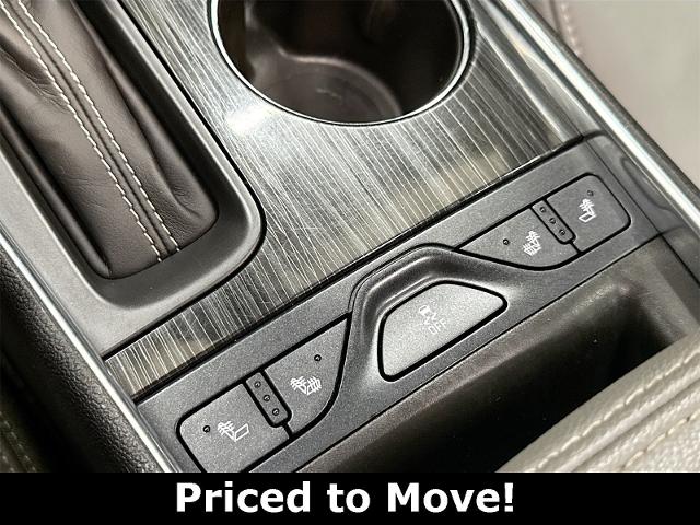 2019 Chevrolet Impala Vehicle Photo in EVERETT, WA 98203-5662