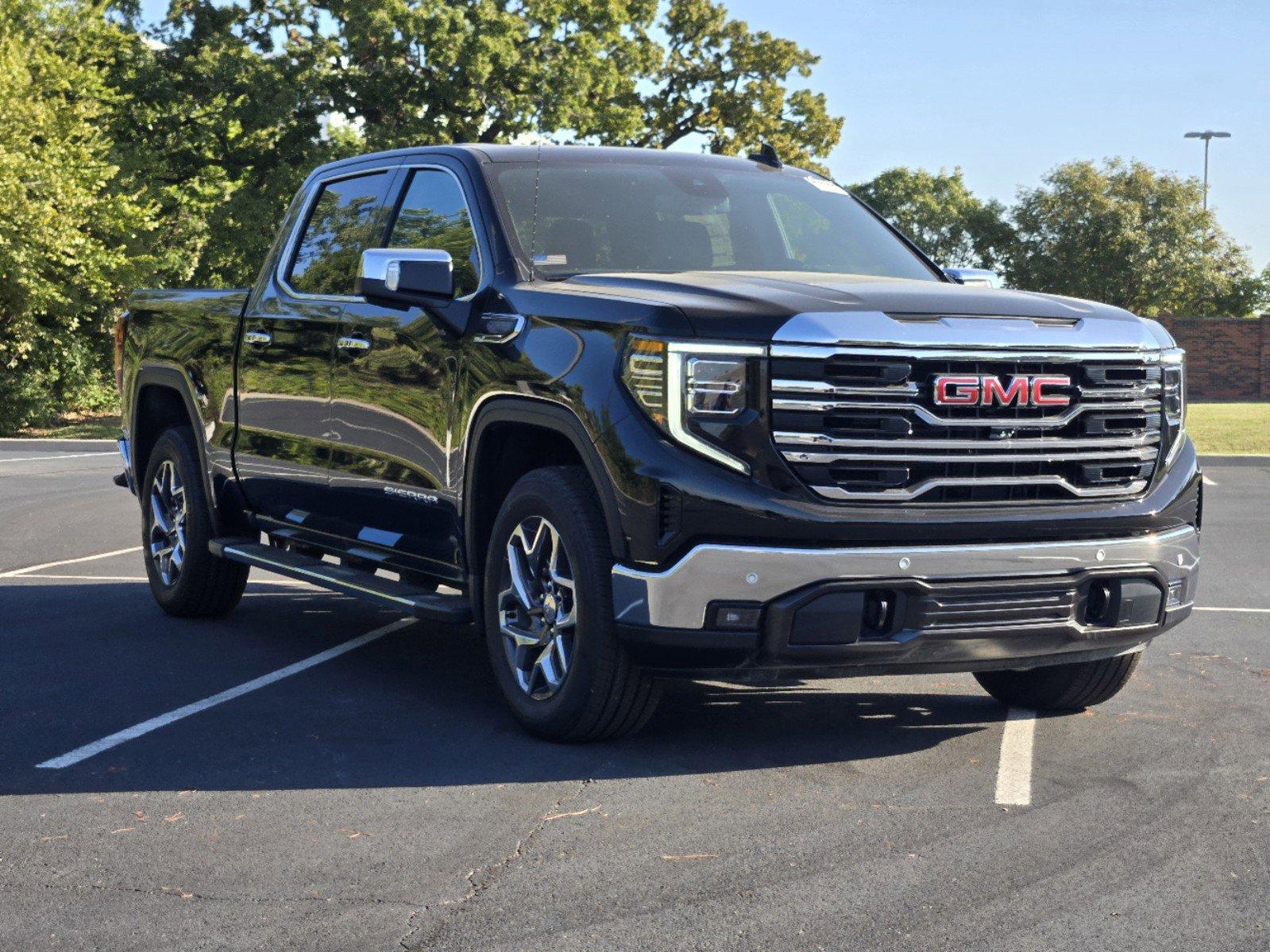 2025 GMC Sierra 1500 Vehicle Photo in DALLAS, TX 75209-3016