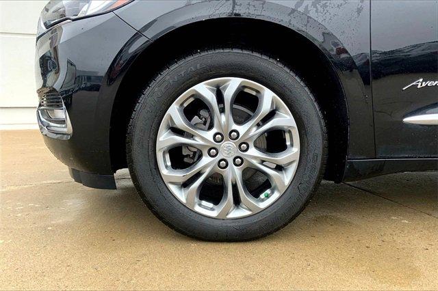 2020 Buick Enclave Vehicle Photo in TOPEKA, KS 66609-0000