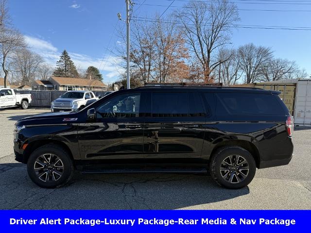 2021 Chevrolet Suburban Vehicle Photo in CHICOPEE, MA 01020-5001