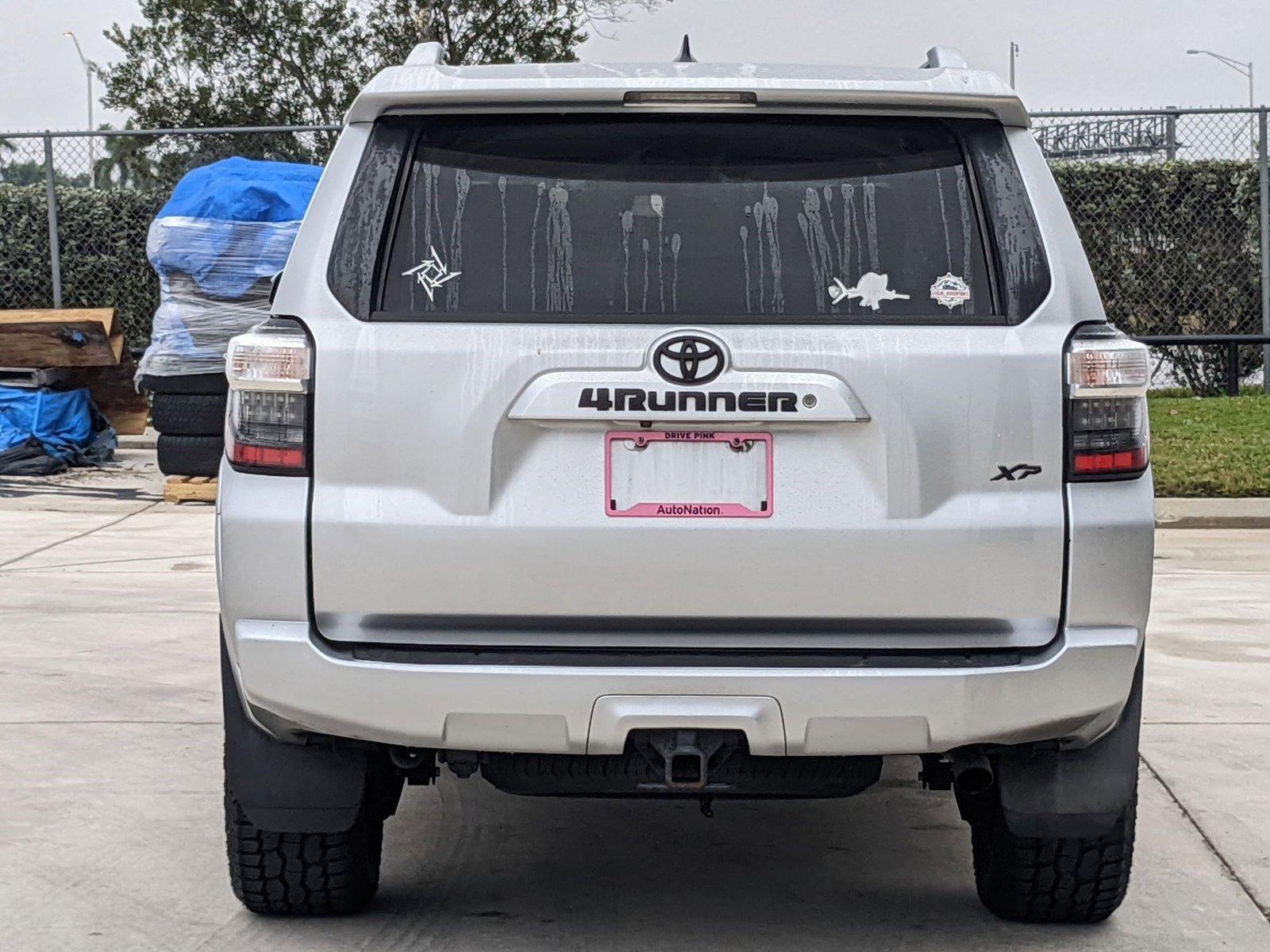 2018 Toyota 4Runner Vehicle Photo in Davie, FL 33331