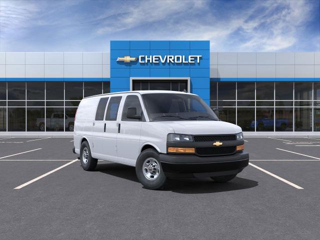 2025 Chevrolet Express Cargo 2500 Vehicle Photo in GREENACRES, FL 33463-3207